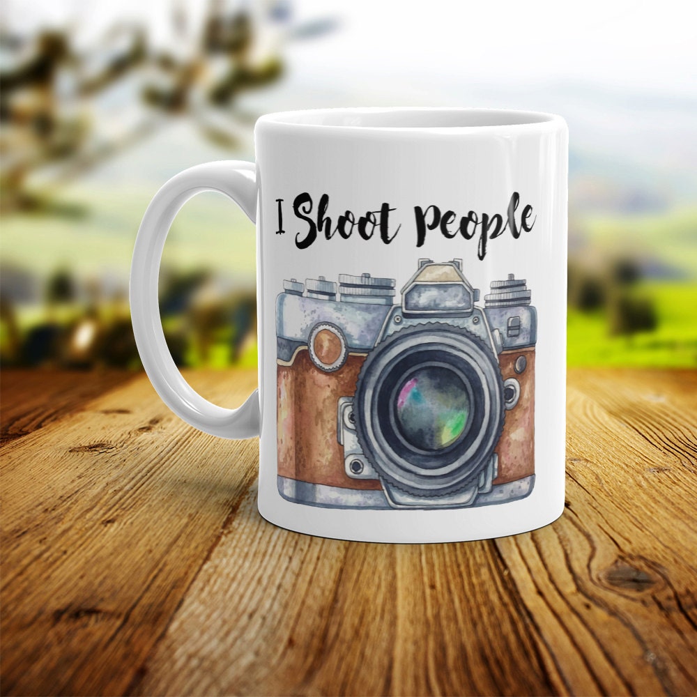 I Shoot People Photographer Mug - Funny Ceramic Camera Coffee Mug For Photographers