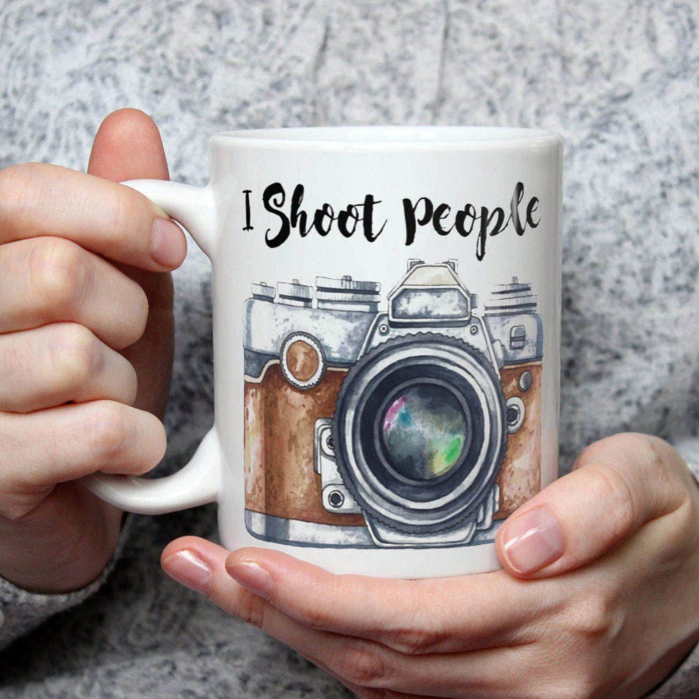 I Shoot People Photographer Mug - Funny Ceramic Camera Coffee Mug For Photographers