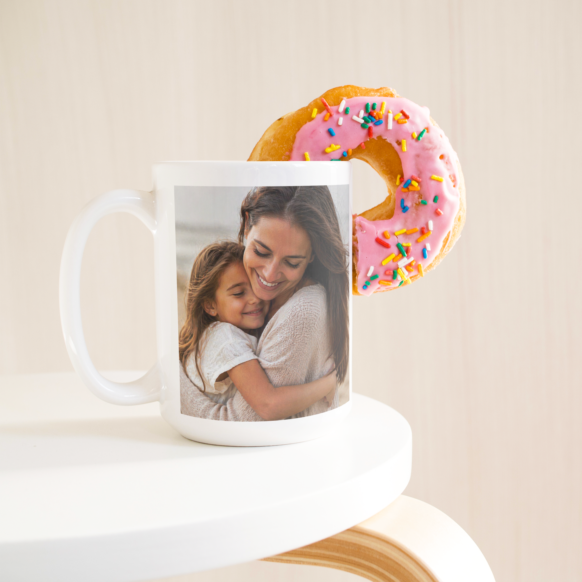 test_mockup_15ozWhiteMugLifetsyleDonutLH_Mockup.png_15571458